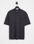 Abercrombie & Fitch Crest Logo T-shirt In Black