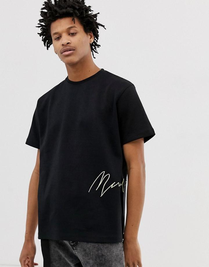 Mennace Signature T-shirt In Black - Black