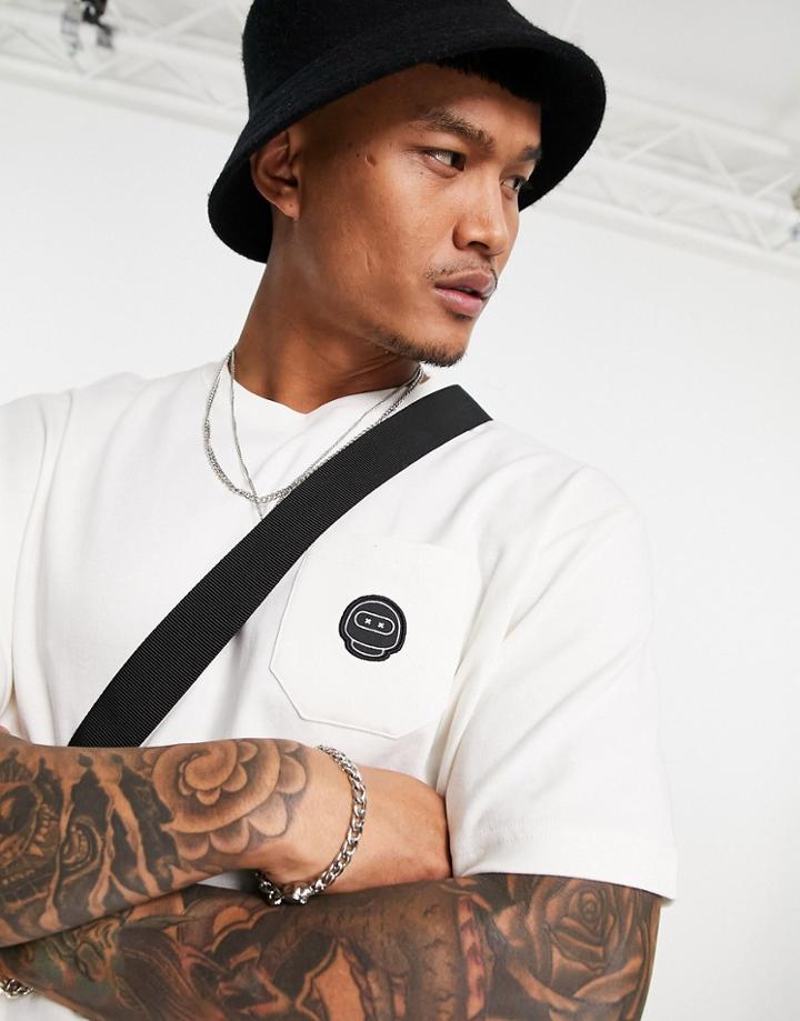 Bershka Pocket Patch Boxy Fit T-shirt In White