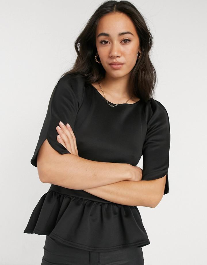 Closet London Peplum Short Sleeve Top In Black