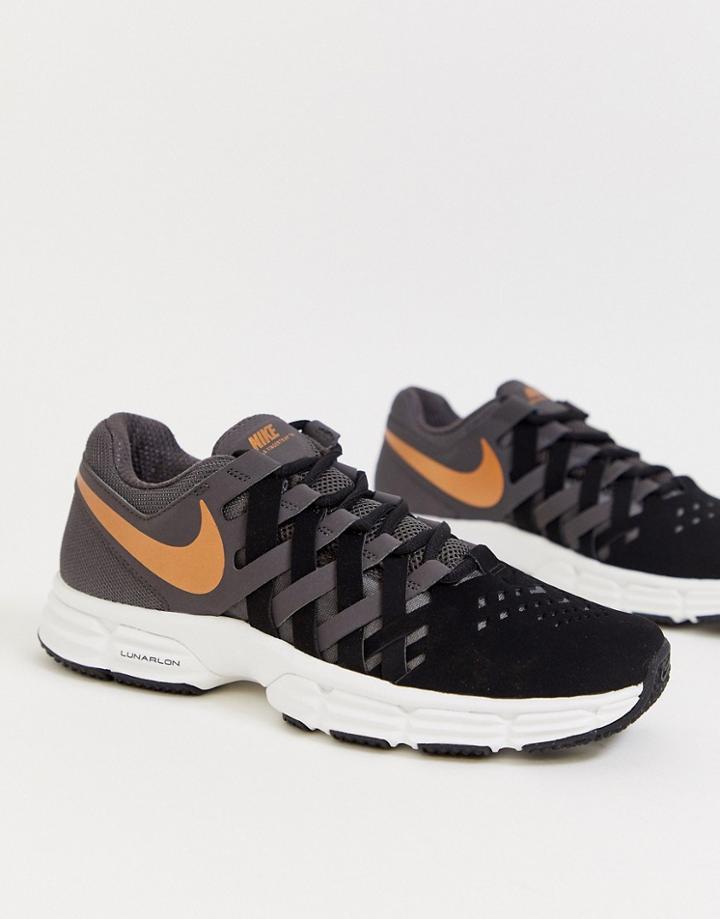 Nike Training Fingertrap Sneakers In Gray