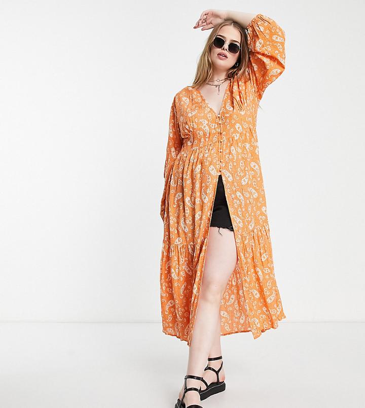 Violet Romance Plus Button Front Kimono In Orange Paisley Print