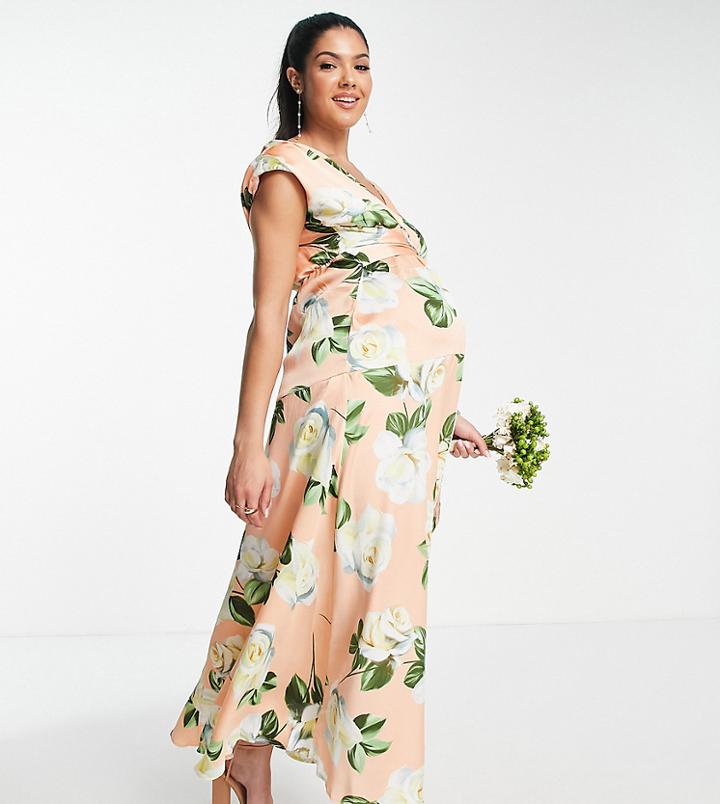 Liquorish Maternity Bridesmaid Plunge Front Maxi Dress In Peach Rose Print-pink