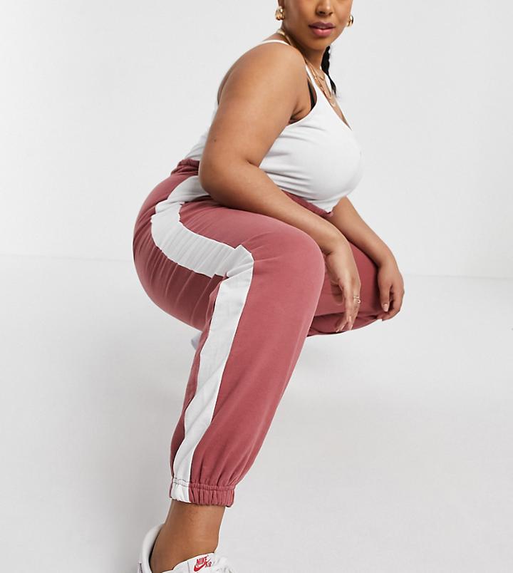 Influence Plus Stripe Sweatpants Set In Dusky Pink