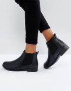 Boohoo Flat Chelsea Boot - Black