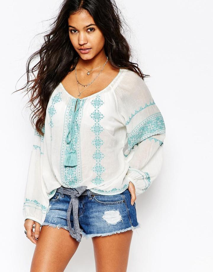 Star Mela Lana Embroidered Top With Tassle Front Tie-up