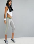Under Armour Favorite Capri Leggings With Side Logo - Multi