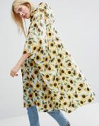 Monki Sunflower Foldable Poncho - White