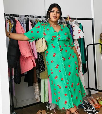 Nobody's Child Plus Button Midi Tea Dress In Green Strawberry Print