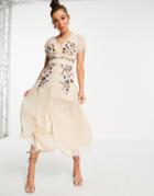 Hope & Ivy Plunge Floral Embroidered Midi Tea Dress In Ivory-white