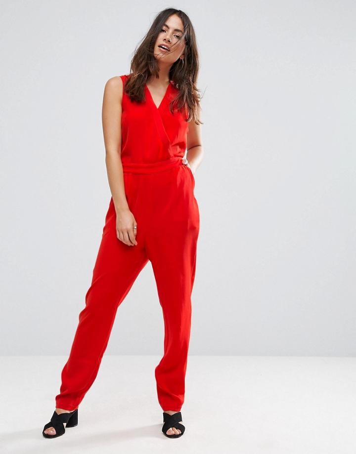 Lavand Tailored Jumpsuit With Cut Out Back - Red