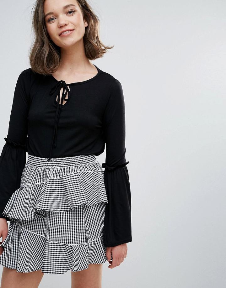 Daisy Street Flare Sleeve Top - Black