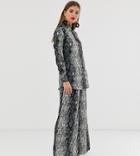 Verona Wide Leg Pants Two-piece In Python Print-gray