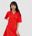 Vero Moda Petite Tie Back V-neck Dress-red