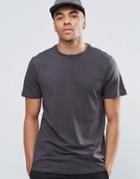 New Look Crew Neck T-shirt In Washed Black - Black