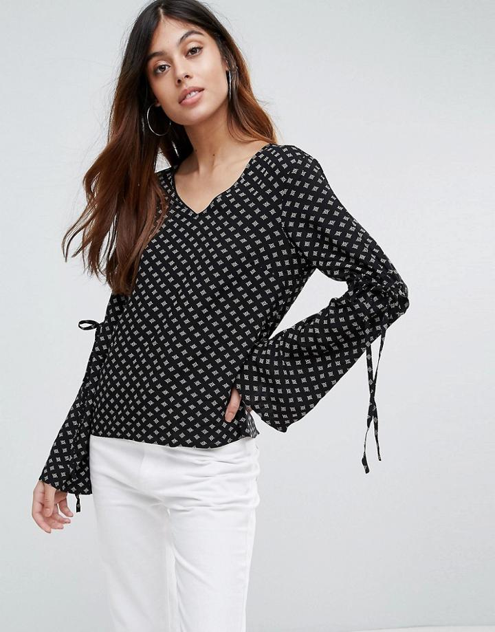 Vero Moda Tie Bell Top - Black