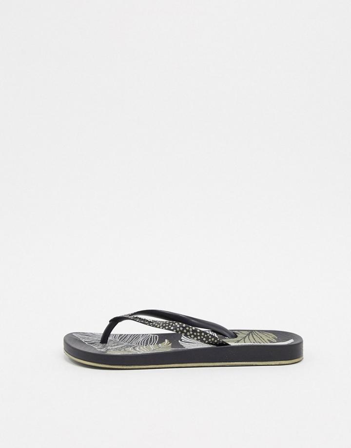 Ipanema Anatomica Nature Leaf Flip Flop Sandal In Black