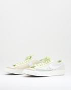 Nike Blazer Low '77 Vntg Sneakers In Sea Glass/white-multi
