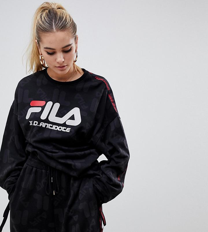D-antidote X Fila Oversized Sweatshirt With Repeat Logo Pattern - Black