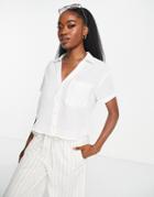 Stradivarius Linen Look Short Sleeve Shirt In White