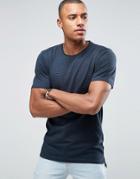 Only & Sons T-shirt In Fine Stripe With Drop Back Hem - Navy