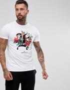Hype Muscle T-shirt In White With Floral Print - White