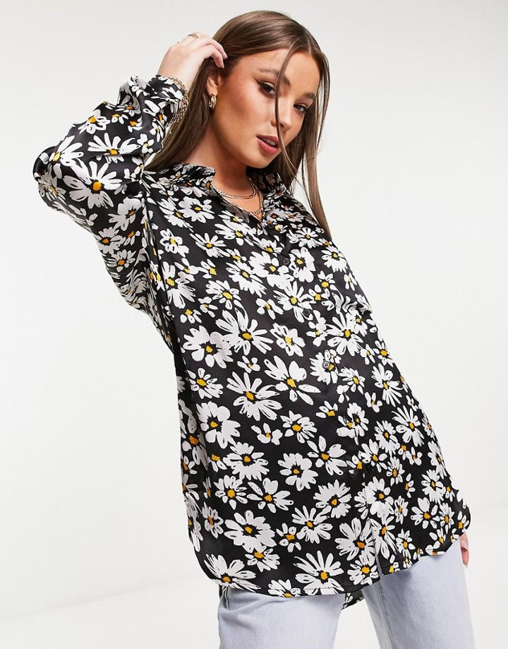 Influence Shirt In Daisy Print-black