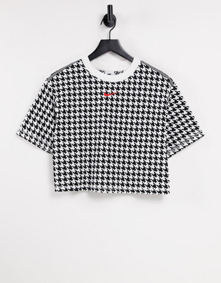 Nike Icon Clash Houndstooth Cropped T-shirt In White/black