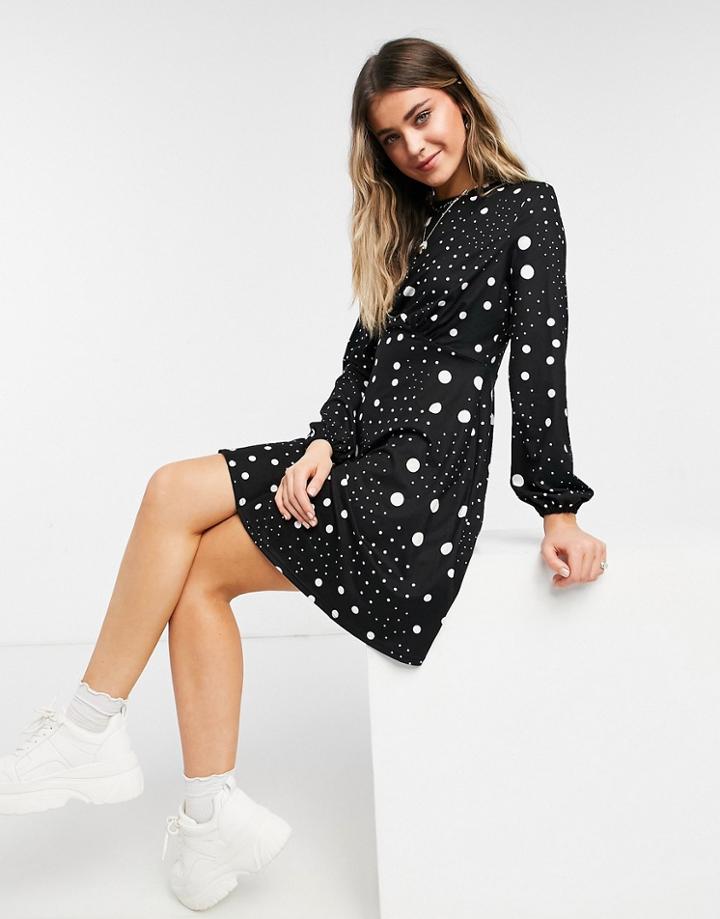 New Look Fitted And Flared Mini Dress In Black Polka Dot