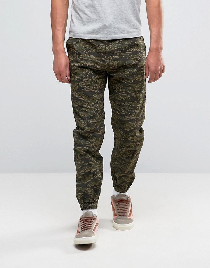 Carhartt Wip Marshall Chino Joggers In Camo - Green