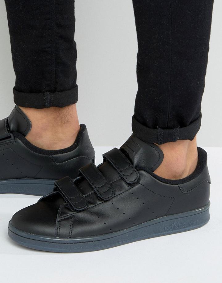 Adidas Originalsstan Smith Sneakers In Black - Black