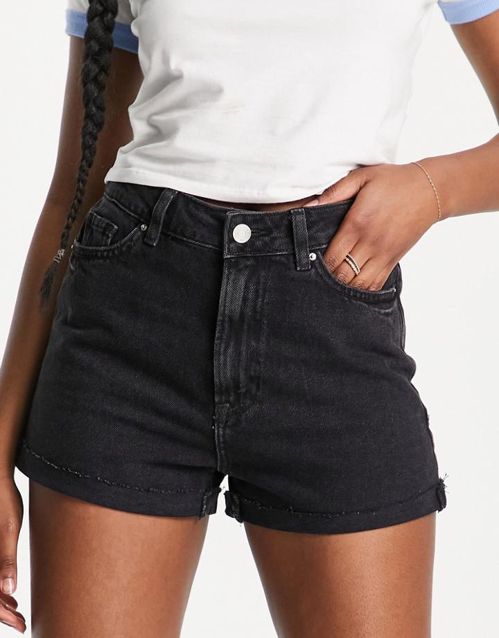 New Look Denim Mom Short In Black