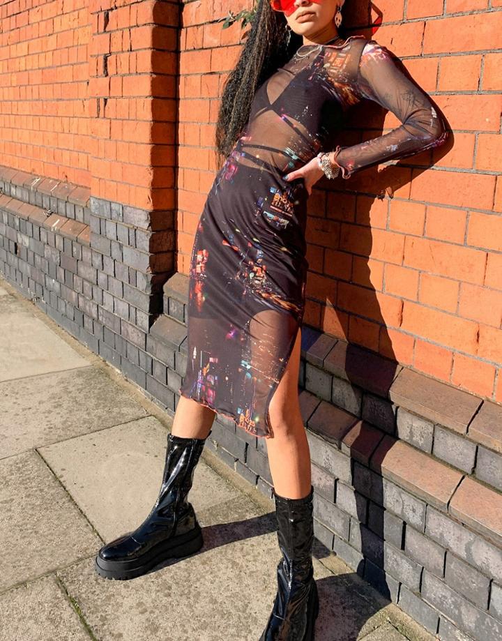 Vintage Supply Midi Body-conscious Dress With High Neck In City Landscape Printed Mesh-black