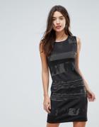 Amy Lynn Bodycon Dress With Metallic Detail - Black