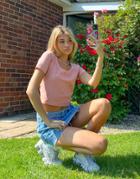Urban Revivo Round Neck T-shirt In Pink