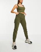 Spanx Cargo Sweatpants In Khaki-green