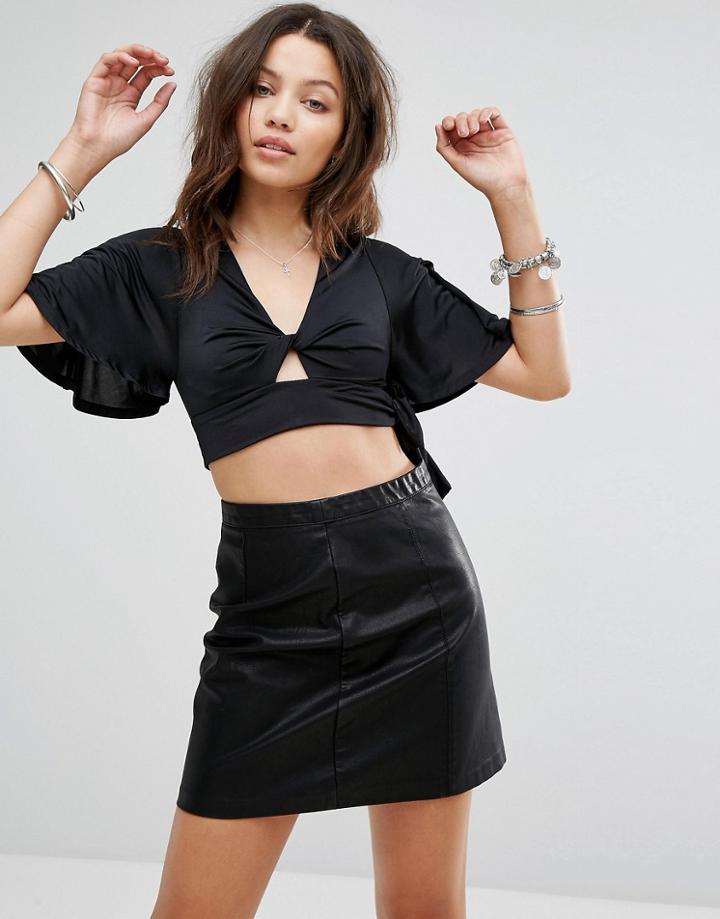 New Look Twist Front Crop Top - Black