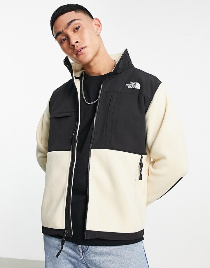 The Nortih Face Denali 2 Fleece Jacket In Beige-neutral