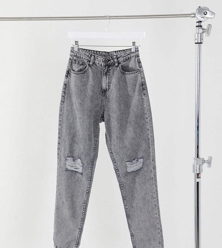 Noisy May Exclusive Mom Jeans With High Waist And Destroyed Knees In Light Gray Denim-grey