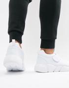 Truffle Collection Chunky Sneaker In White - White