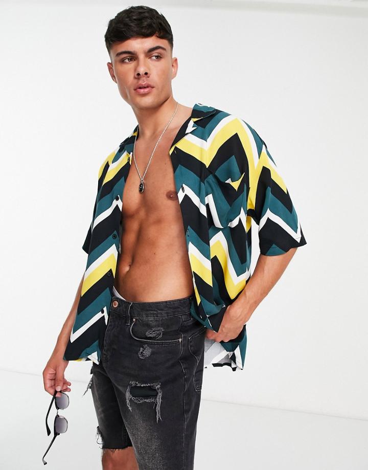 Only & Sons Oversized Revere Short Sleeve Shirt In Zigzag Print-green