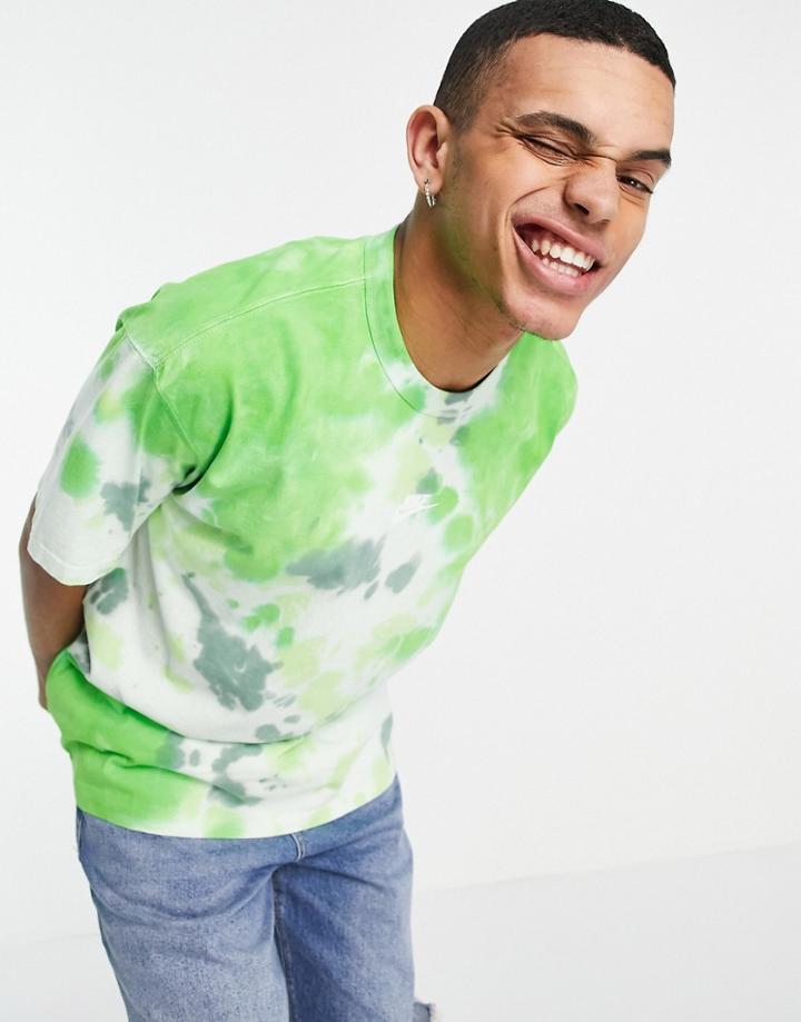 Nike Premium Essentials Oversized Heavyweight Tie Dye T-shirt In Green