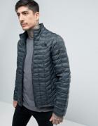 The North Face Thermoball Jacket Quilt In Green Camo Print - Green