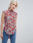 Jasmine Floral High Neck T-shirt - Red