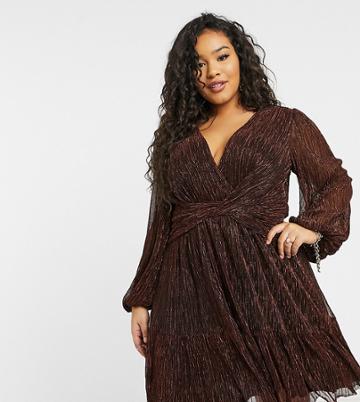 Ever New Curve Metallic Crinkle Mini Dress In Brown