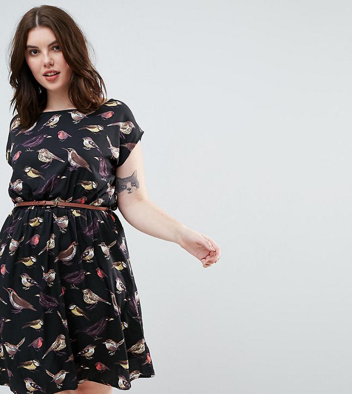 Yumi Plus Belted Skater Dress In Wild Bird Print - Black