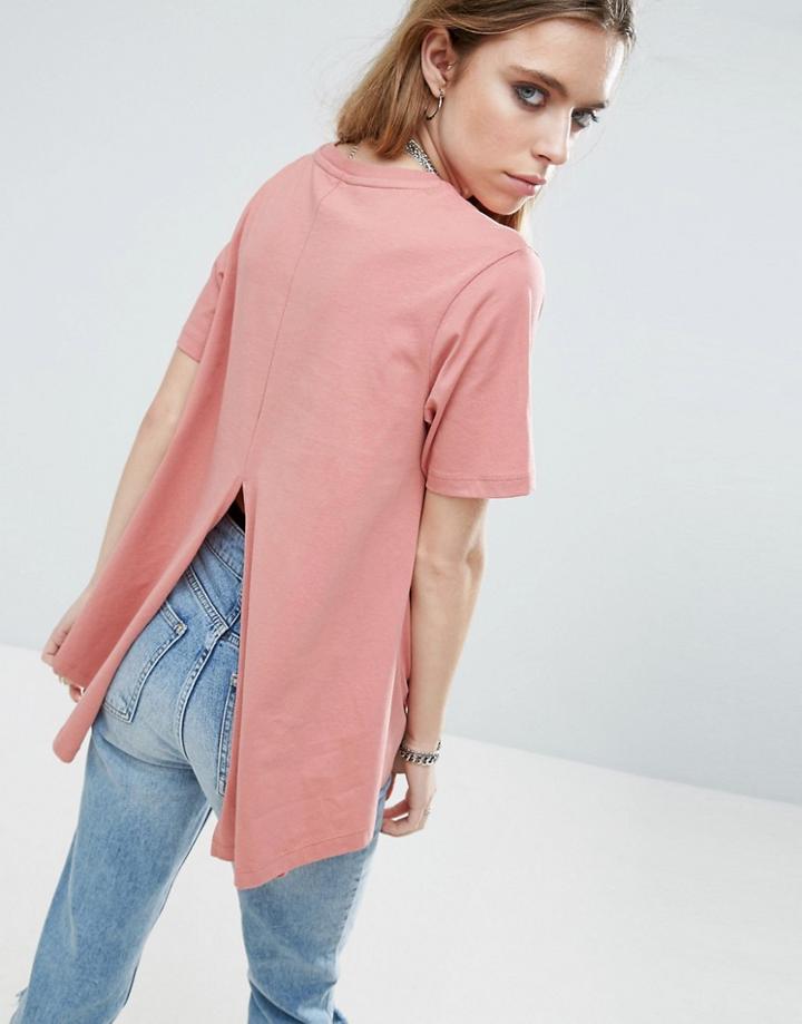 Asos T-shirt With Dip Back And Split - Pink