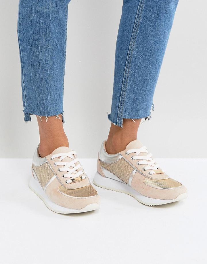 Carvela Metallic Snake Runner Sneaker - Gold