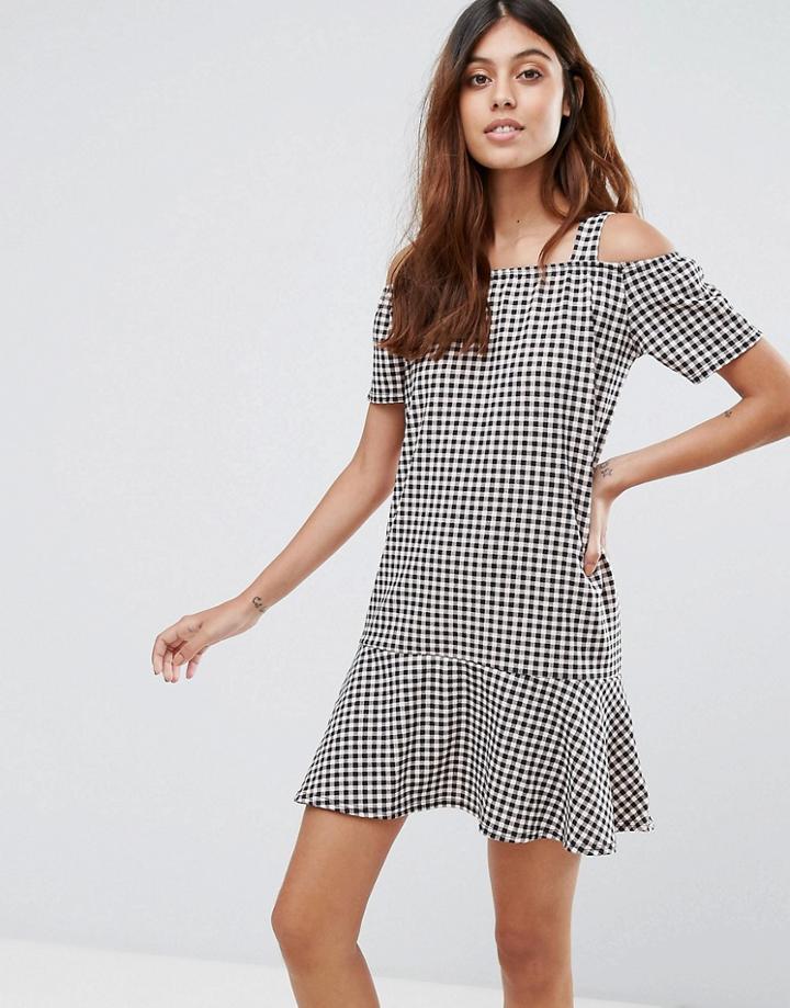 Daisy Street Gingham Dress With Cold Shoulder And Ruffle Hem - Red