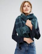 Pieces Over Sized Check Scarf In Navy Colourway - Green